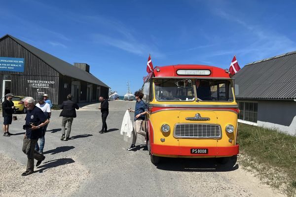 Anders har købt en historisk bus, der skal skabe gode oplevelser i Vesthimmerland
